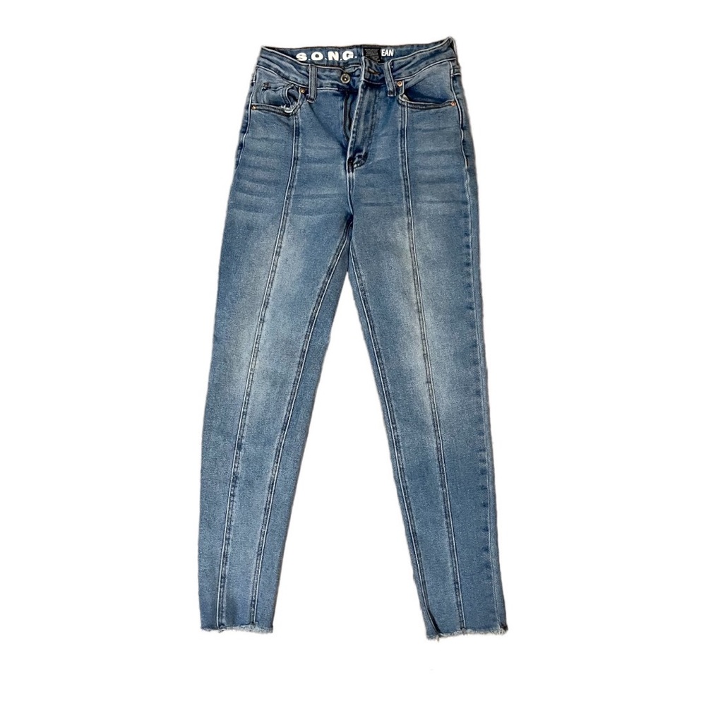 S.O.N.G. High rise mom jeans